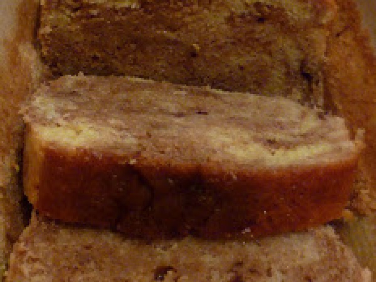 PLUM CAKE CON YOGURT ALLA BANANA E CACAO