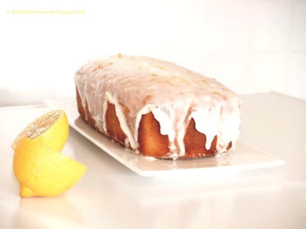 Plumcake al latte condensato