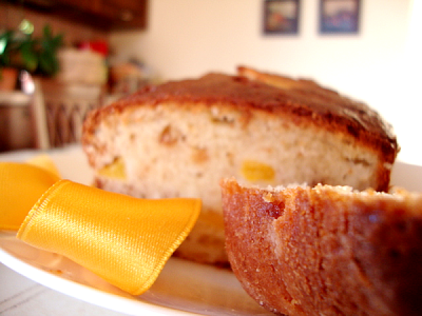 Plumcake alle pesche e amaretti, foto 4