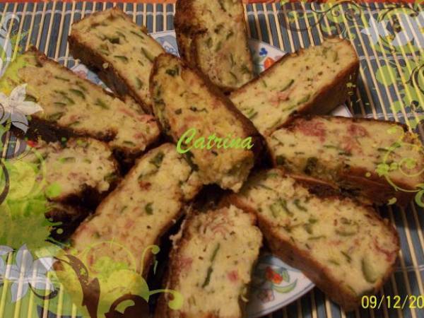 Plumcake alle zucchine e speck