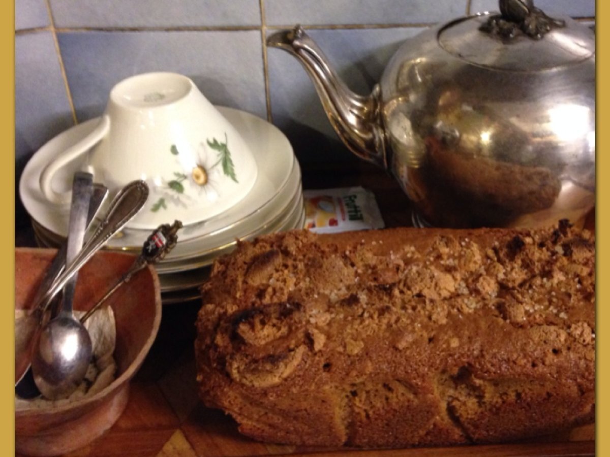 Plumcake caffè e amaretti