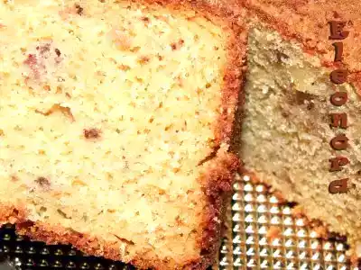 Plumcake di farina di riso alle ciliegie
