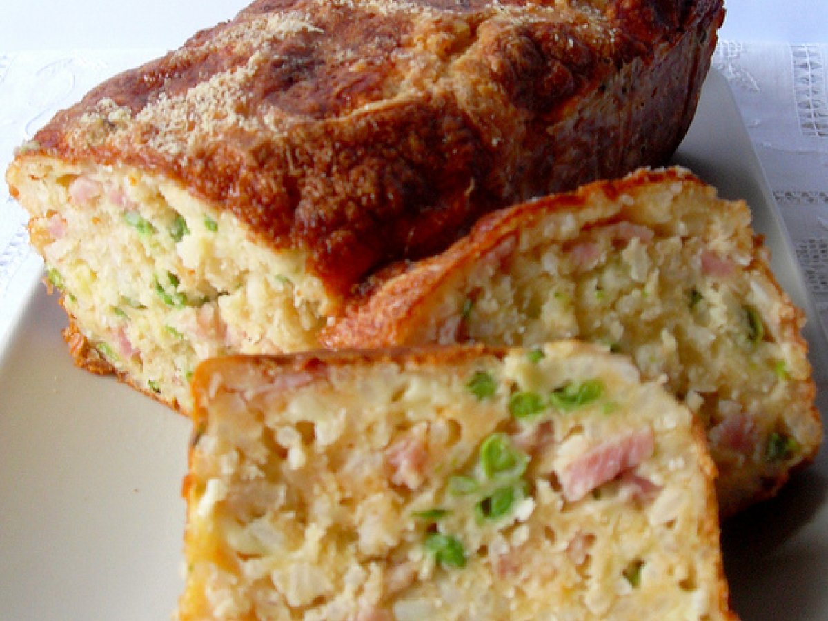 Plumcake di riso, prosciutto cotto e piselli