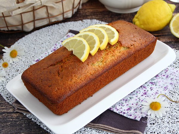 Plumcake limone e semi di papavero