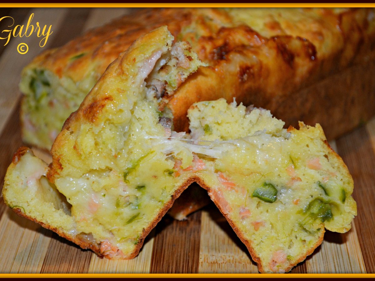 Plumcake salato con salmone, asparagi e provola affumicata - foto 5