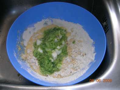 Plumcake salato con zucchine e formaggio forte con crema di formaggio - foto 2