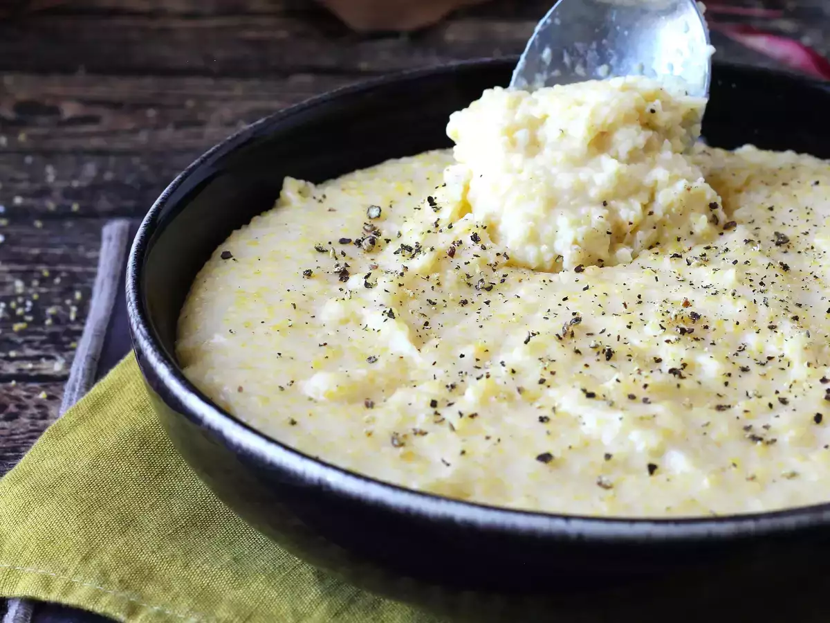 Polenta cremosa perfetta: ricetta facile per un piatto morbido e saporito - foto 5