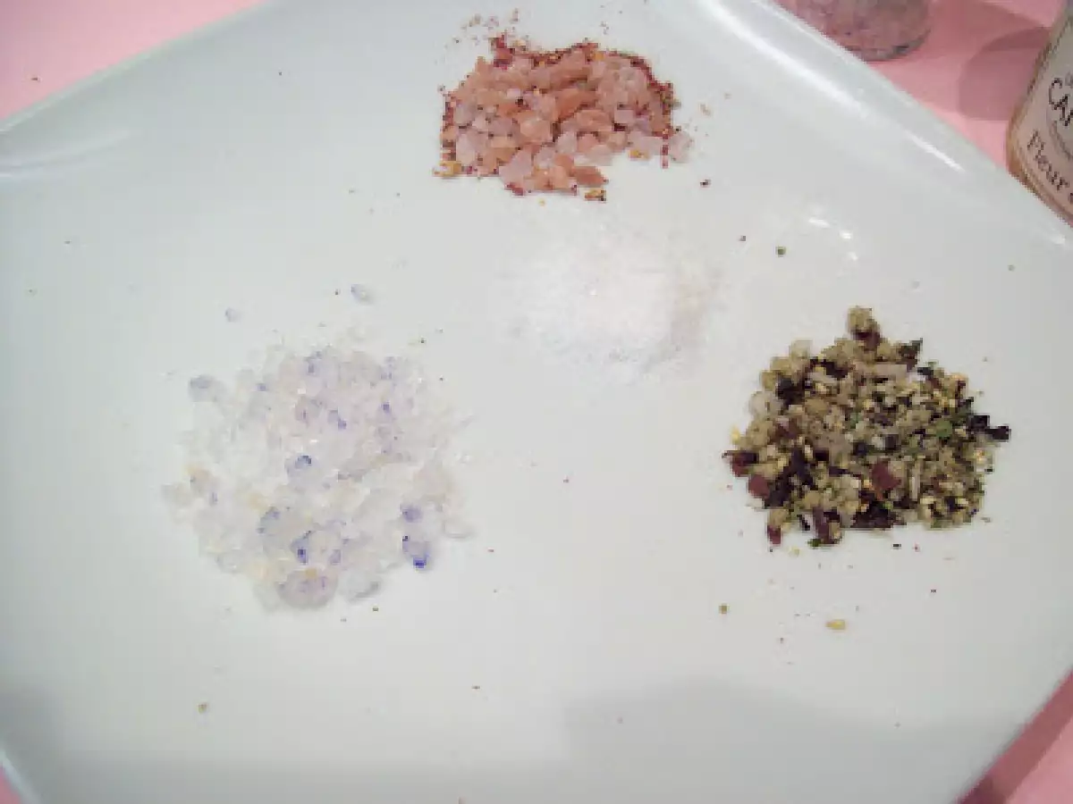 Pollo al sale blu di Persia e patate al wasabi nori salt - foto 4