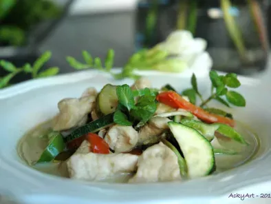 Pollo Thai al curry verde e latte di cocco per bene