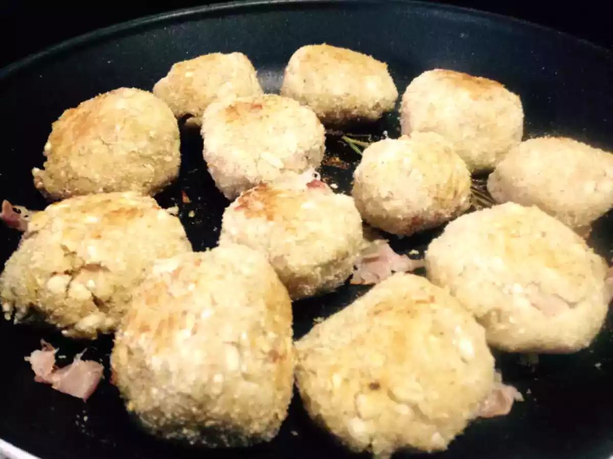 Polpette di farro e kamut ripiene di prosciutto crudo e profumate al rosmarino - foto 6