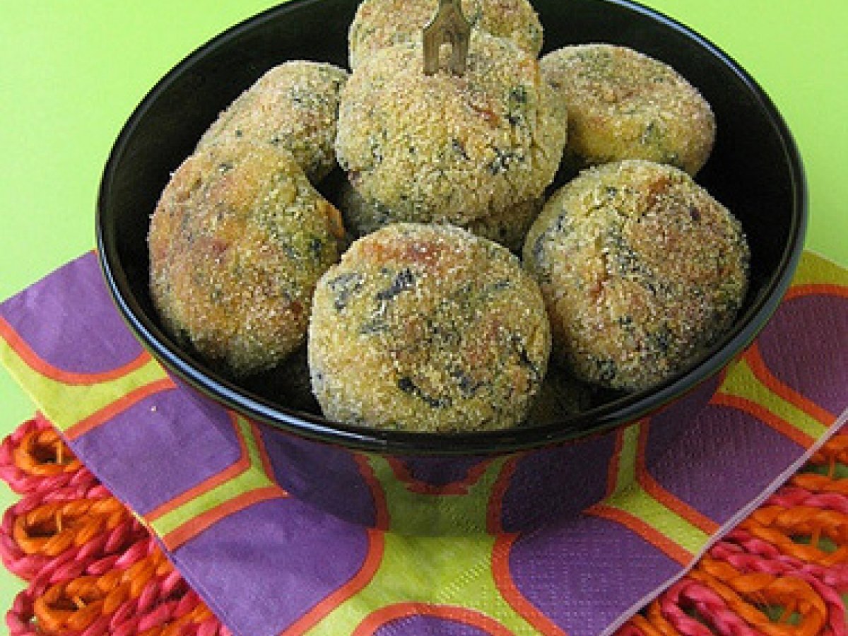Polpette di patate, spinaci ed emmenthal
