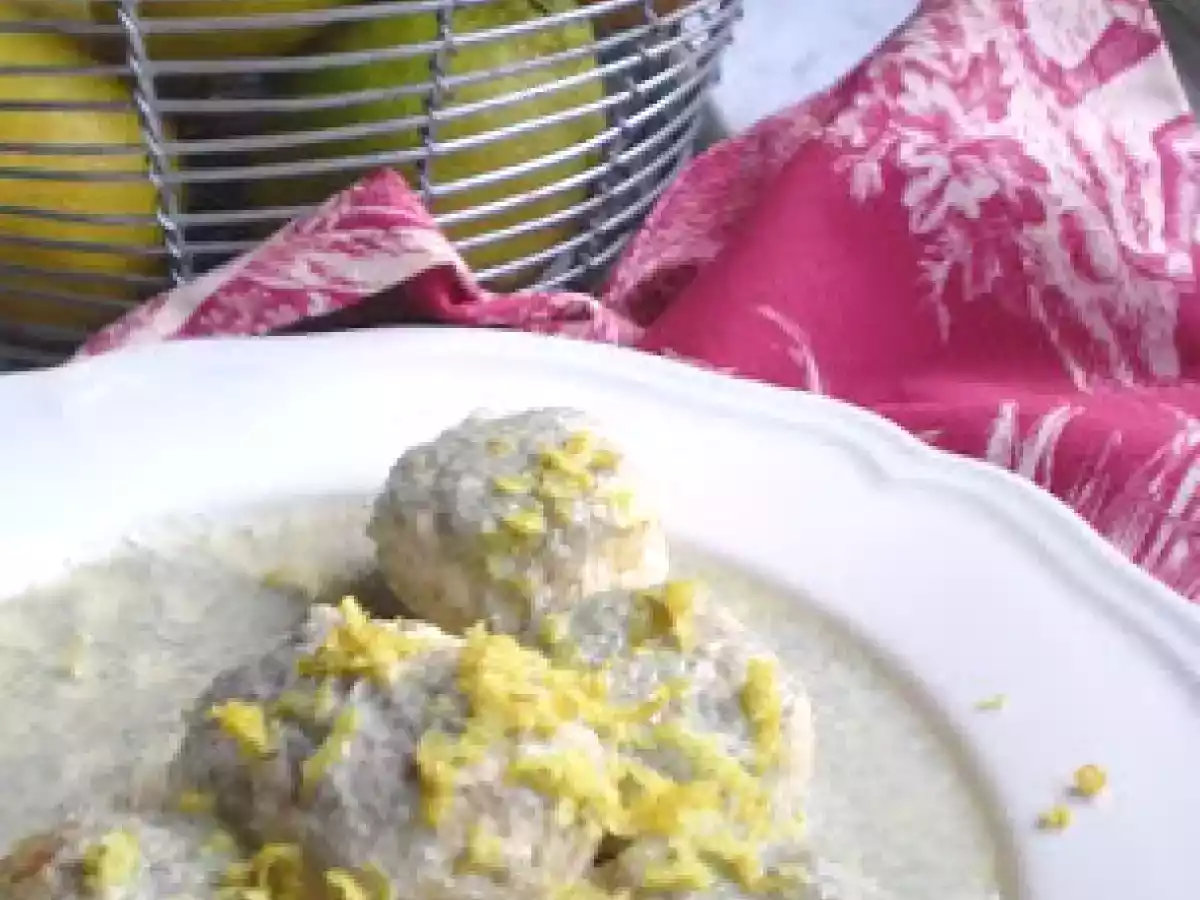 Polpette di pollo alle mandorle e limone