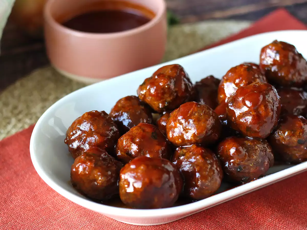 Polpette in friggitrice ad aria con salsa agrodolce stile barbecue: ricetta facile e gustosa - foto 4