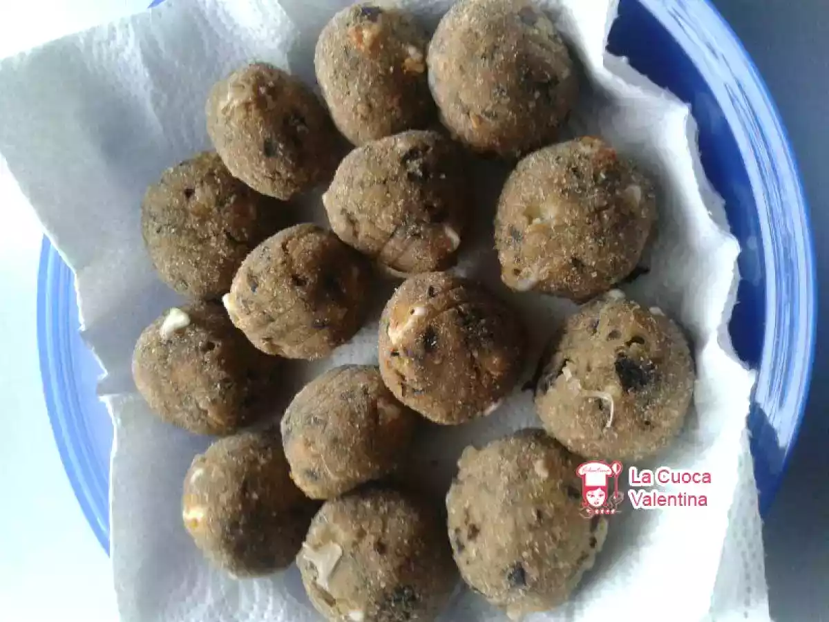 Polpettine di melanzane e scamorza affumicata