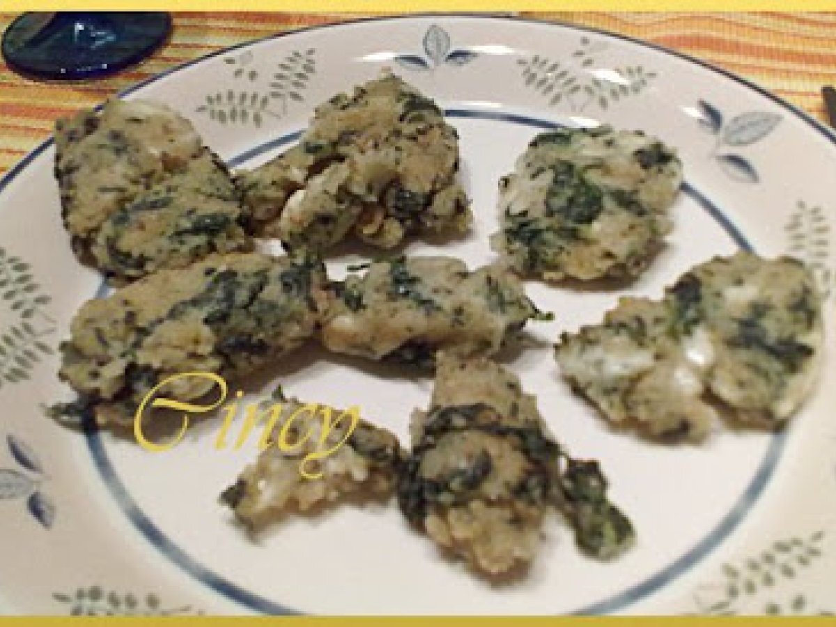 Polpettine di pane agli spinaci filanti