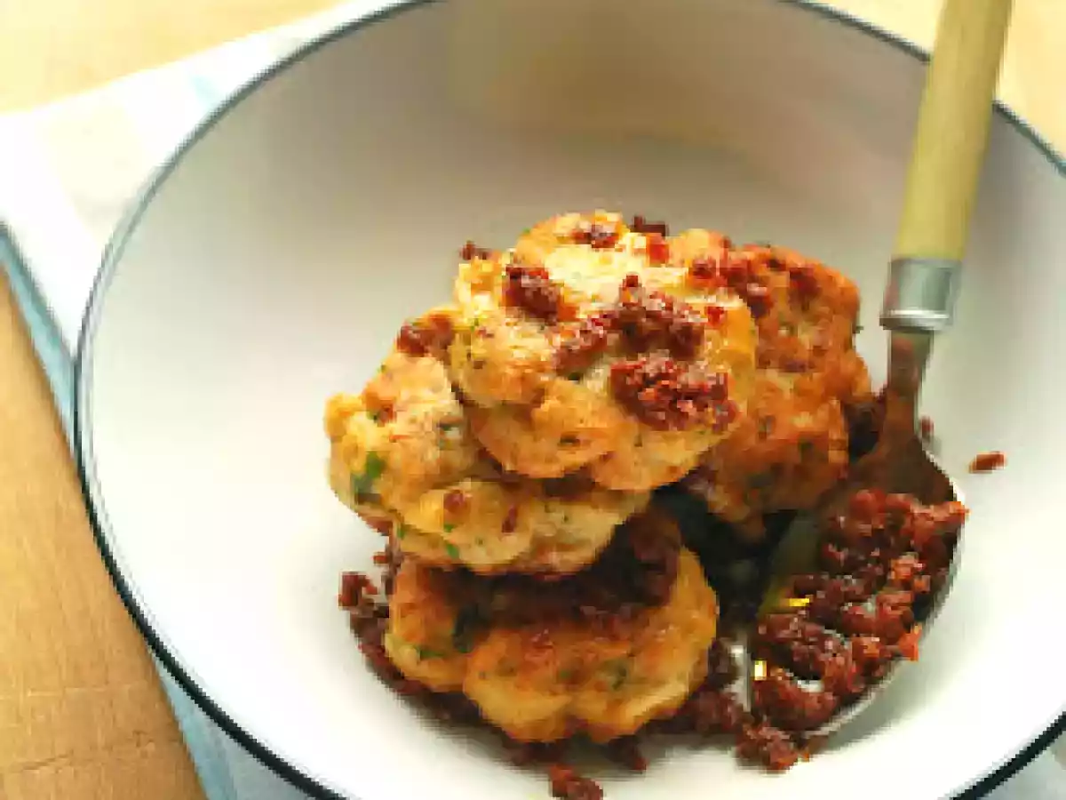 Polpettine di pesce al pesto rosso