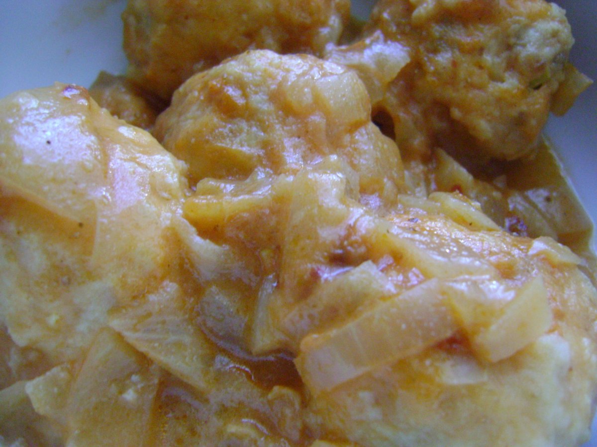 Polpettine di tacchino con crema di cipolle