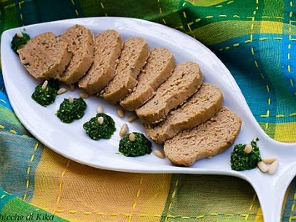 Polpettone di tonno al pesto di rucola