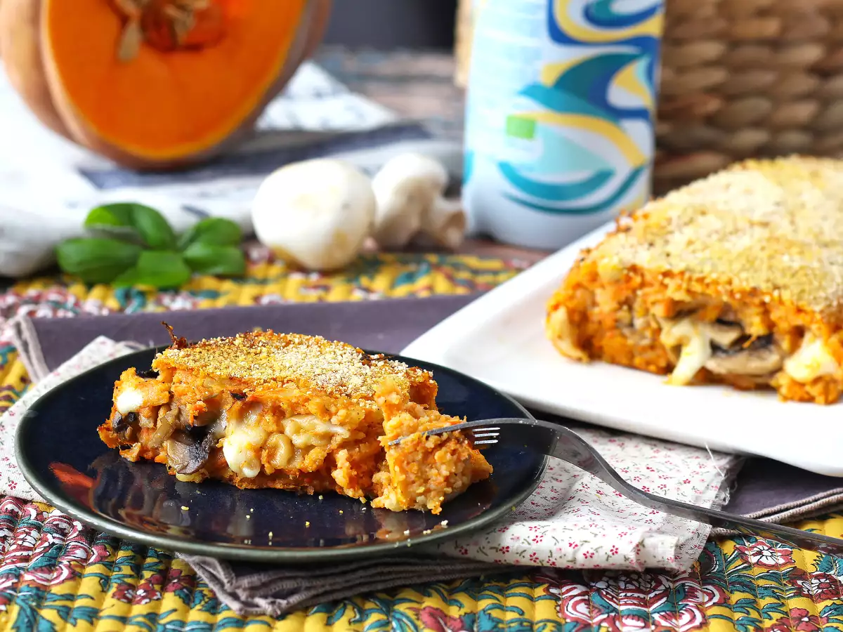 Polpettone di zucca con funghi e scamorza filante: ricetta gustosa e facile al forno - foto 5