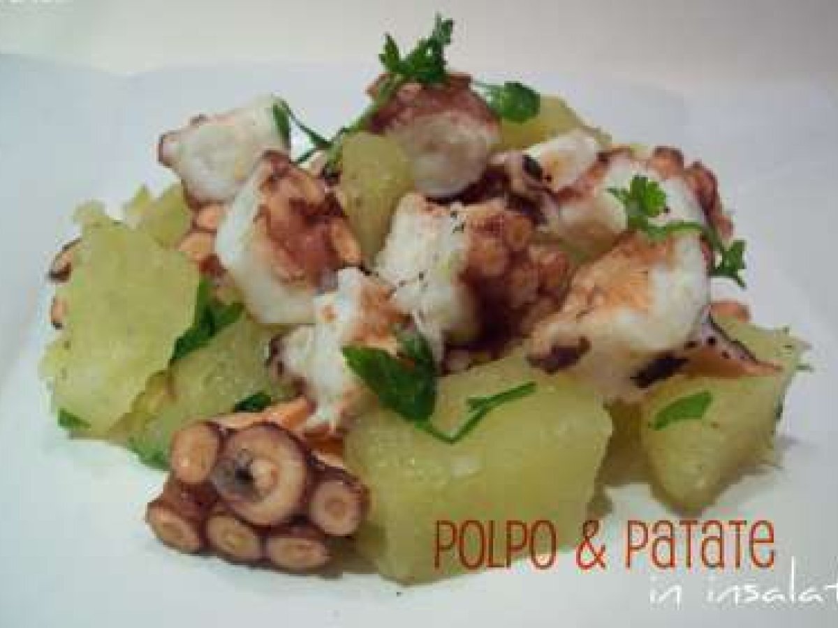 Polpo e patate in pentola a pressione