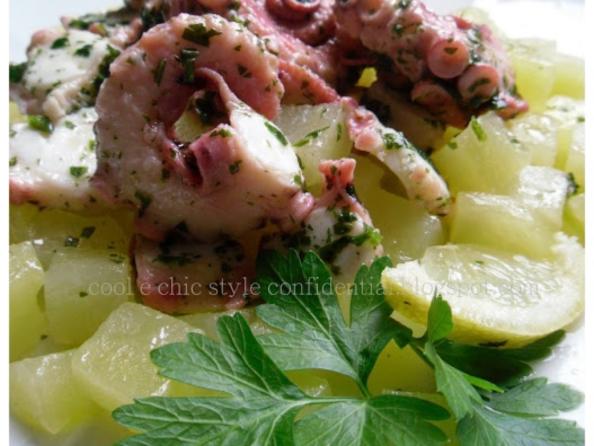 Polpo marinato con patate, come piace a me !!