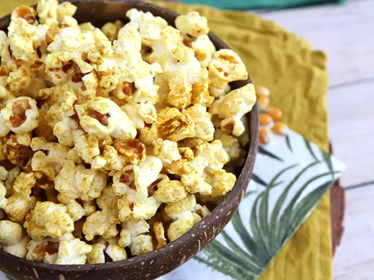 Popcorn al curry: la ricetta facile e veloce per uno snack speziato e croccante - foto 3