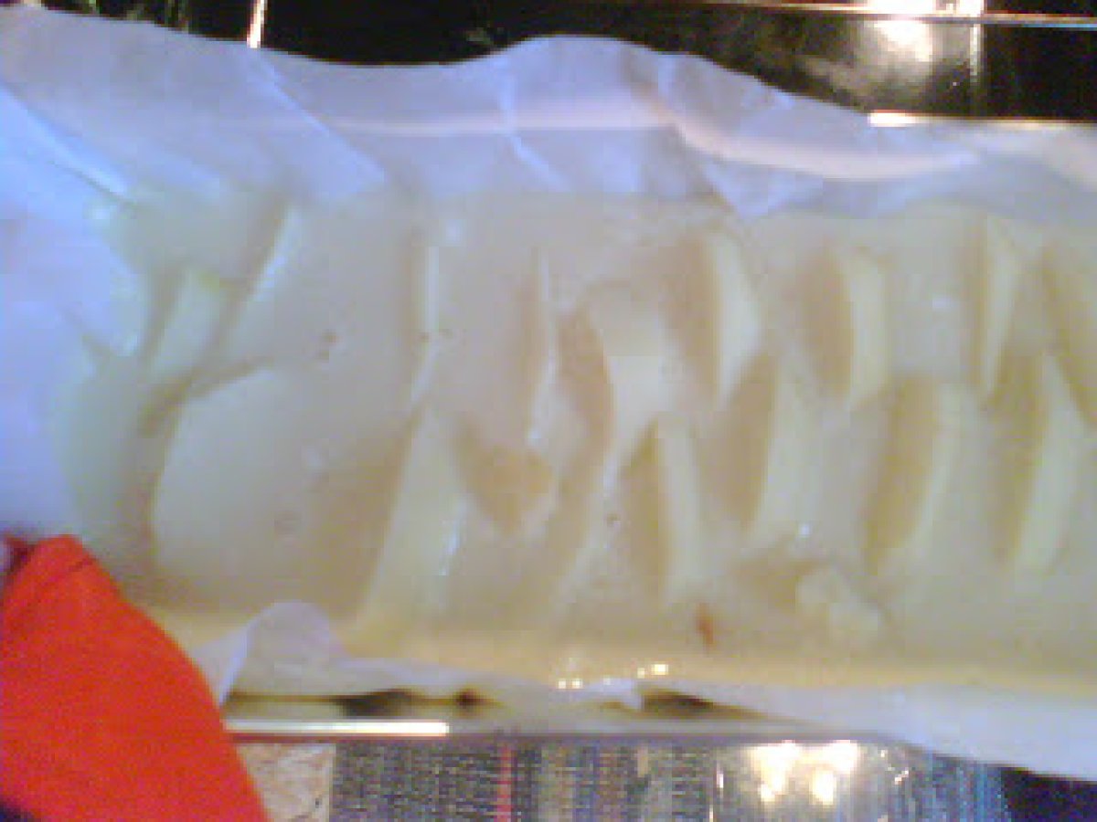 PORTA TORTA RETTANGOLARE CON PLUM CACKE DI MELE ALLA CANNELLA, foto 2