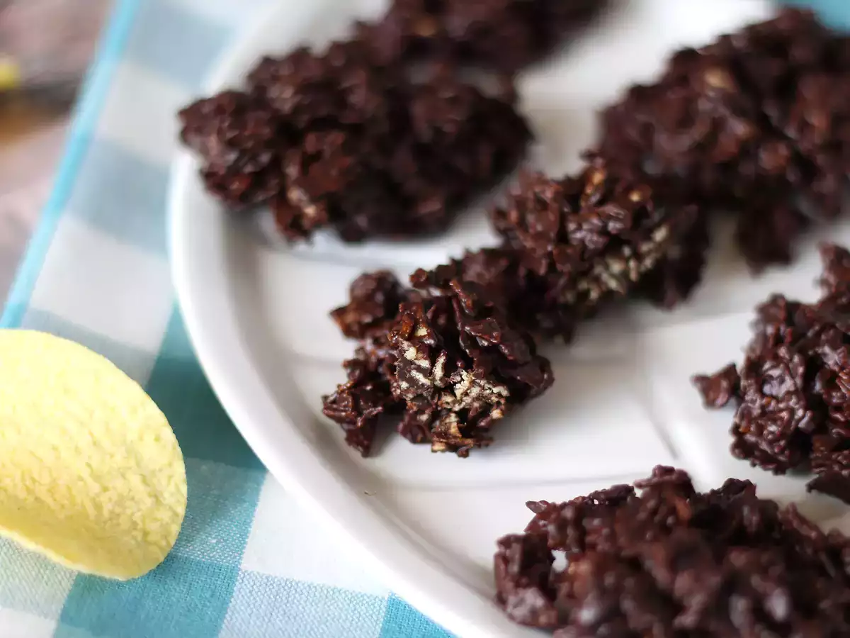 Pringles al cioccolato stile rose del deserto: croccanti e veloci - foto 4