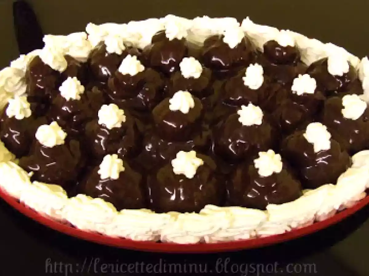 Profiteroles al cioccolato fondente - foto 3