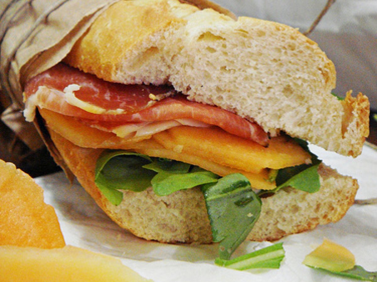 Prosciutto e melone nel panino!