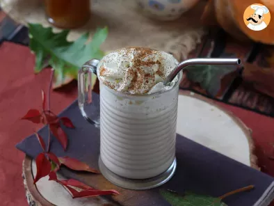 Pumpkin spice latte con sciroppo di zucca fatto in casa - foto 2