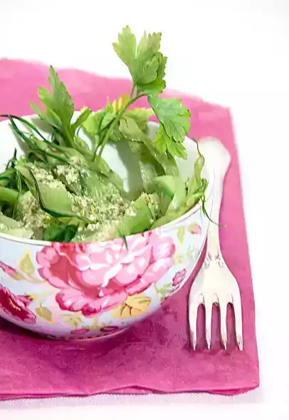 Puntarelle con salsa di capperi