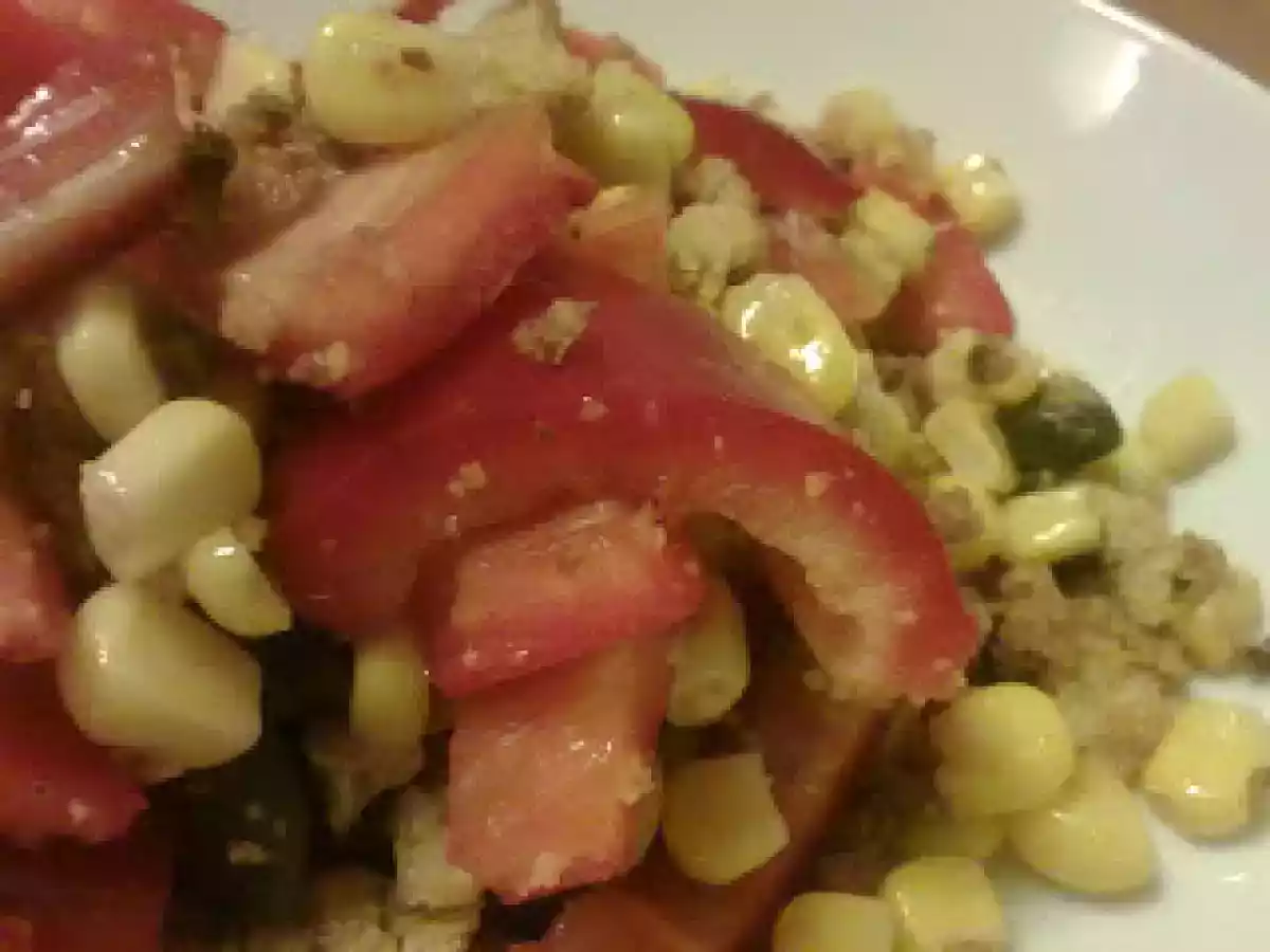 Quadrotti di quartirolo al forno e insalata di peperoni con crumble...doppia ricetta!!! - foto 2