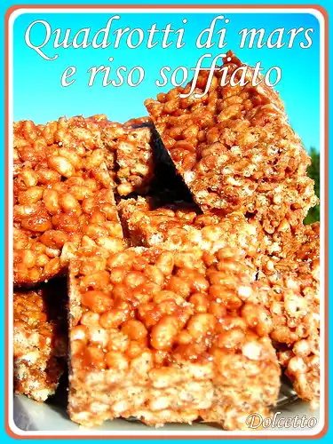 Quadrotti di riso soffiato e mars
