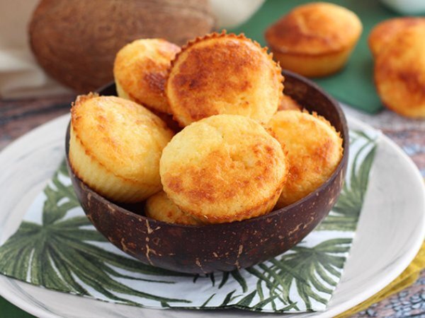 Queijadinhas - Muffin brasiliani al cocco Queijadinhas - Muffin brasiliani al cocco
