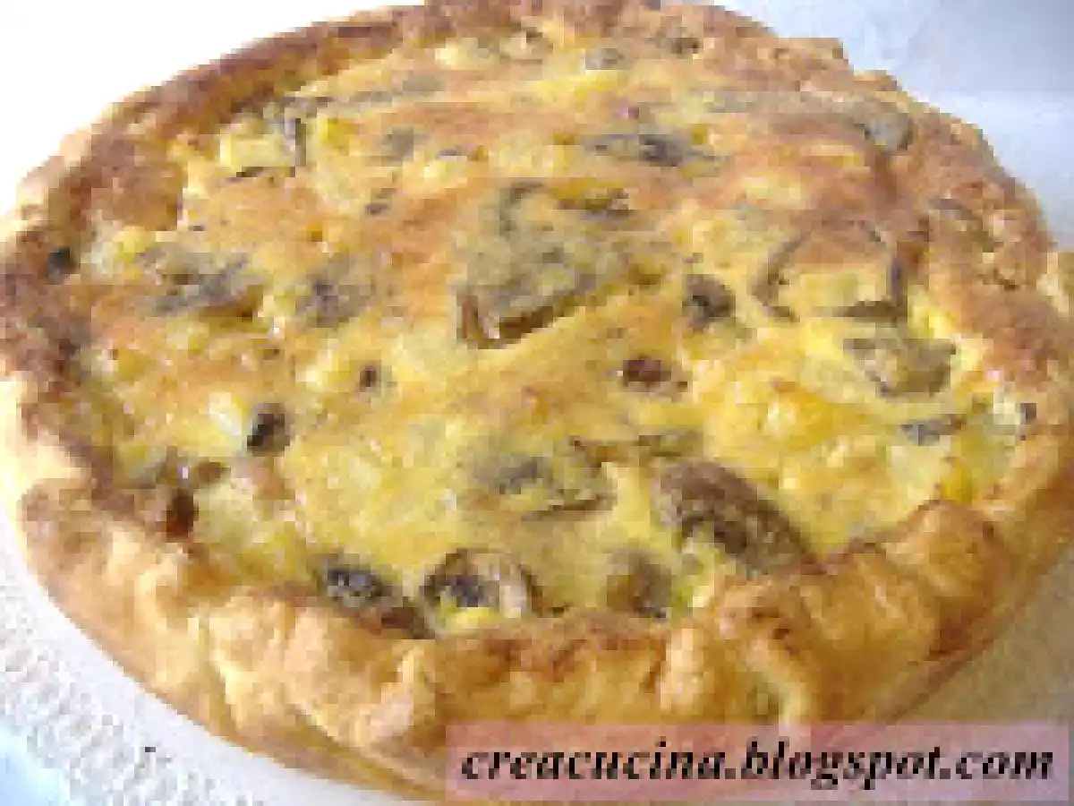 QUICHE AI FUNGHI, PATATE E SPECK - foto 8