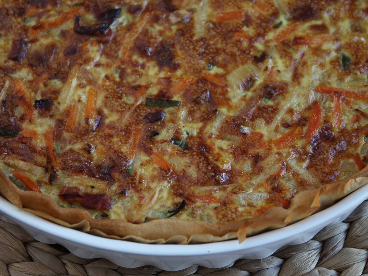 Quiche con pancetta e verdura, la ricetta per una cena veloce e gustosa - foto 3