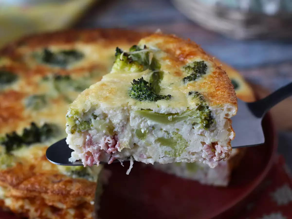 Quiche senza base con broccoli, pancetta e cottage cheese - foto 5