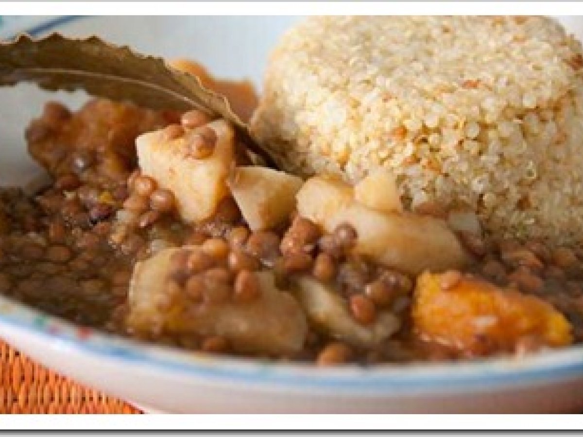 Quinoa con lenticchie e zucca