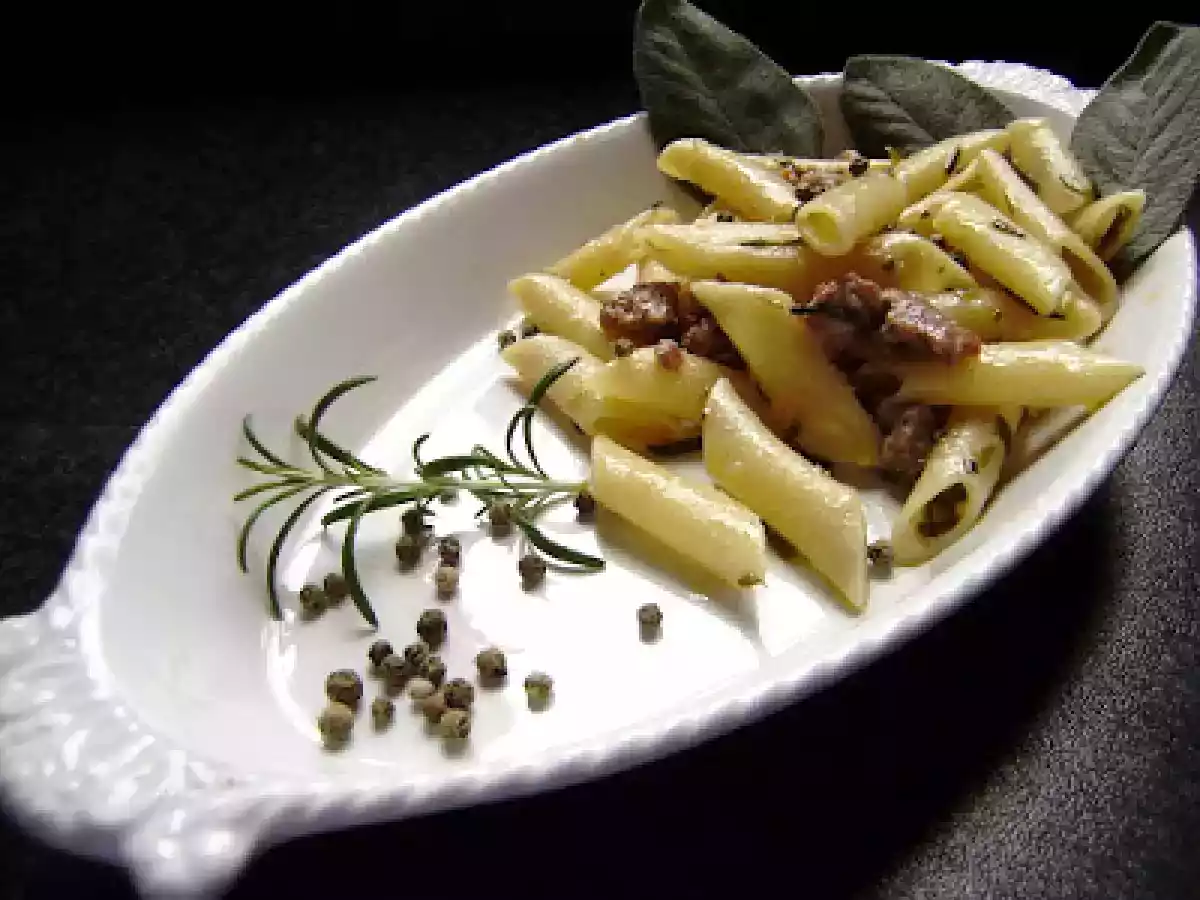 Ragù Bianco con mix di erbe aromatiche