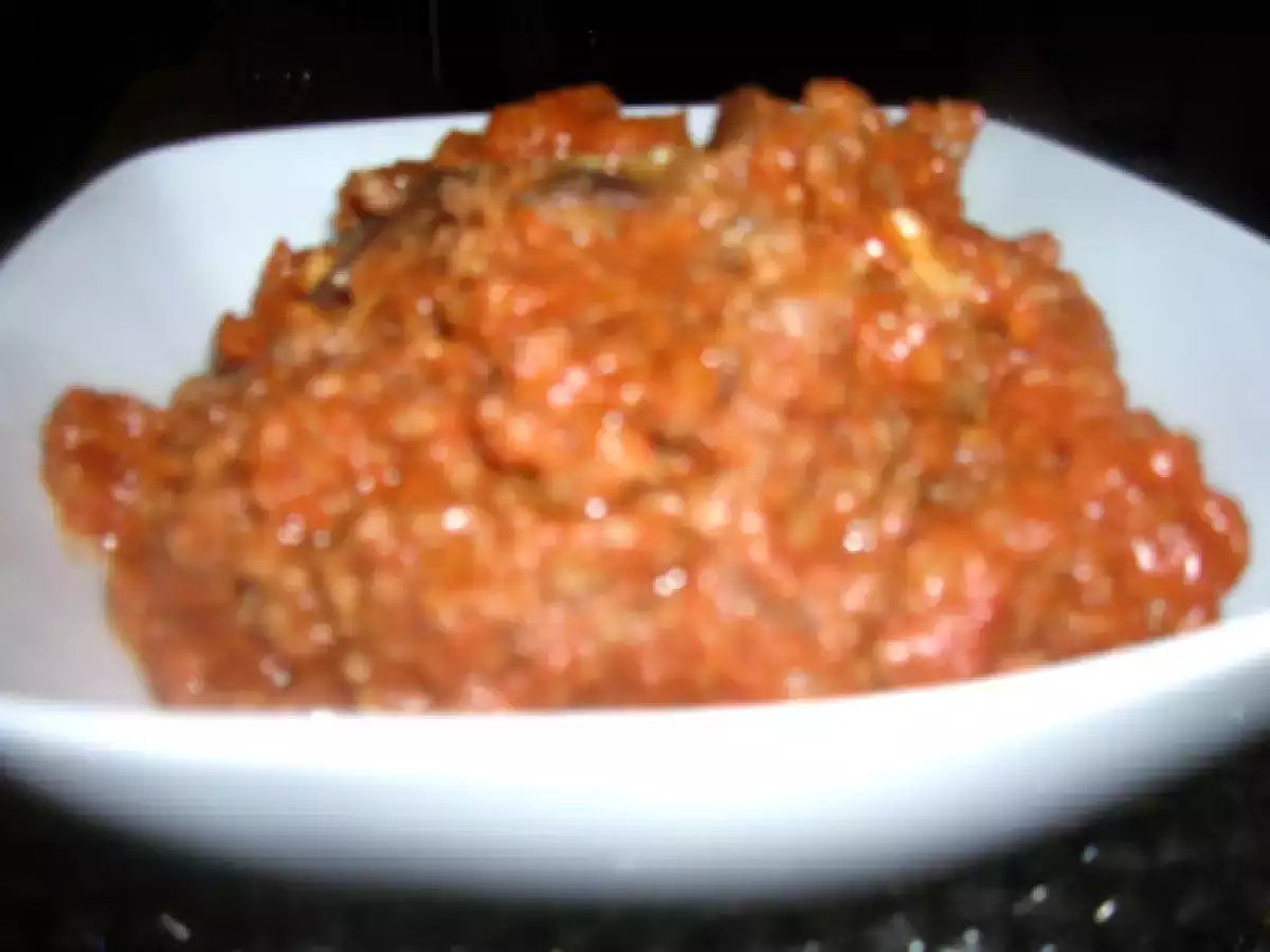 Ragù di carne e funghi porcini: la ricetta cremosa e saporita per un sugo rustico e avvolgente - foto 3