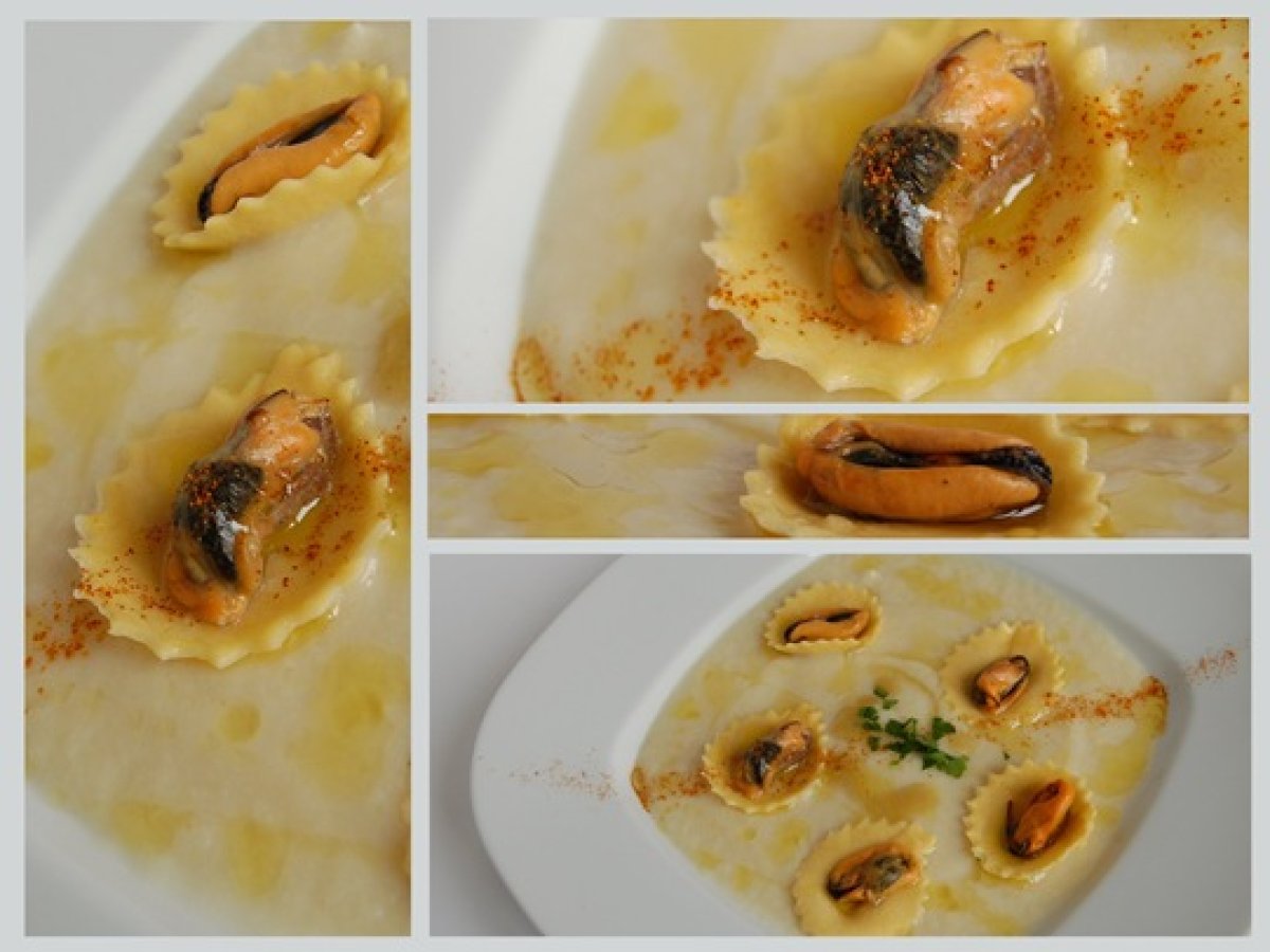 Ravioli aperti con cozze e cavolfiore piccante