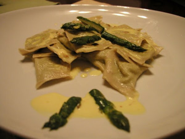 Ravioli di asparagi salsati allo zafferano, foto 2