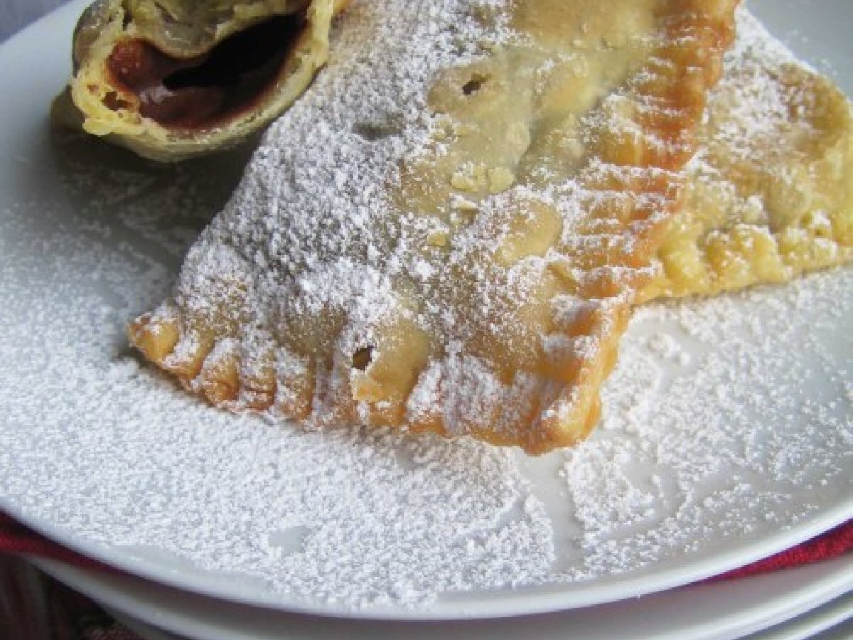 RAVIOLI DOLCI ALLA CREMA CHANTILLY CON CACAO - foto 2