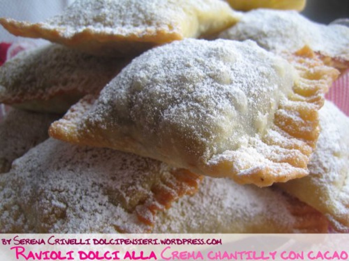 RAVIOLI DOLCI ALLA CREMA CHANTILLY CON CACAO - foto 3