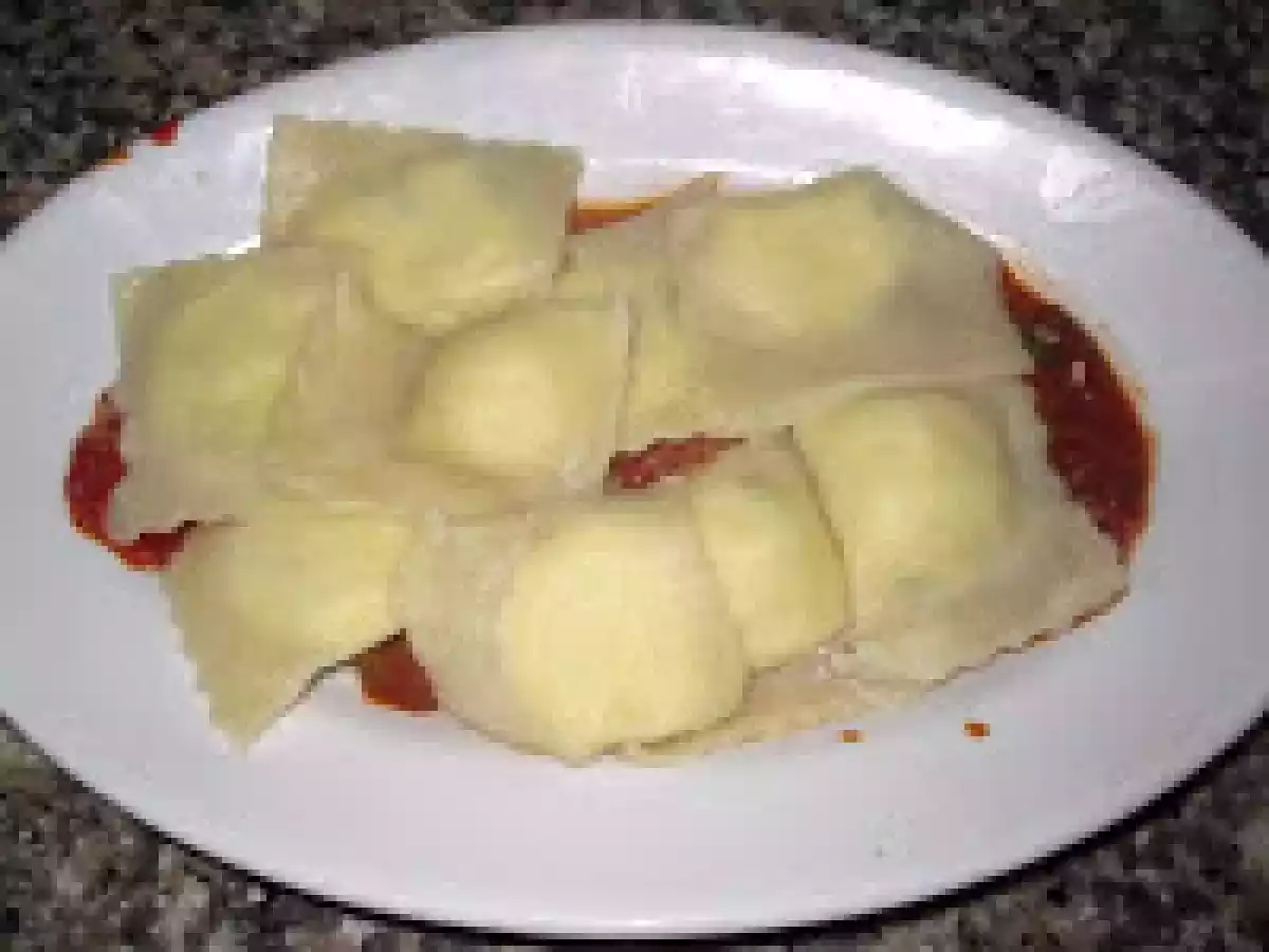 Ravioli sardi di ricotta, la ricetta per preparare Li Pulilgioni Galluresi - foto 3