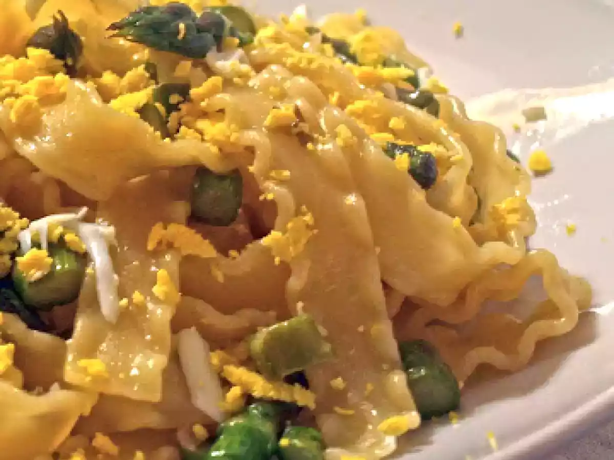 Reginette asparagi e uova