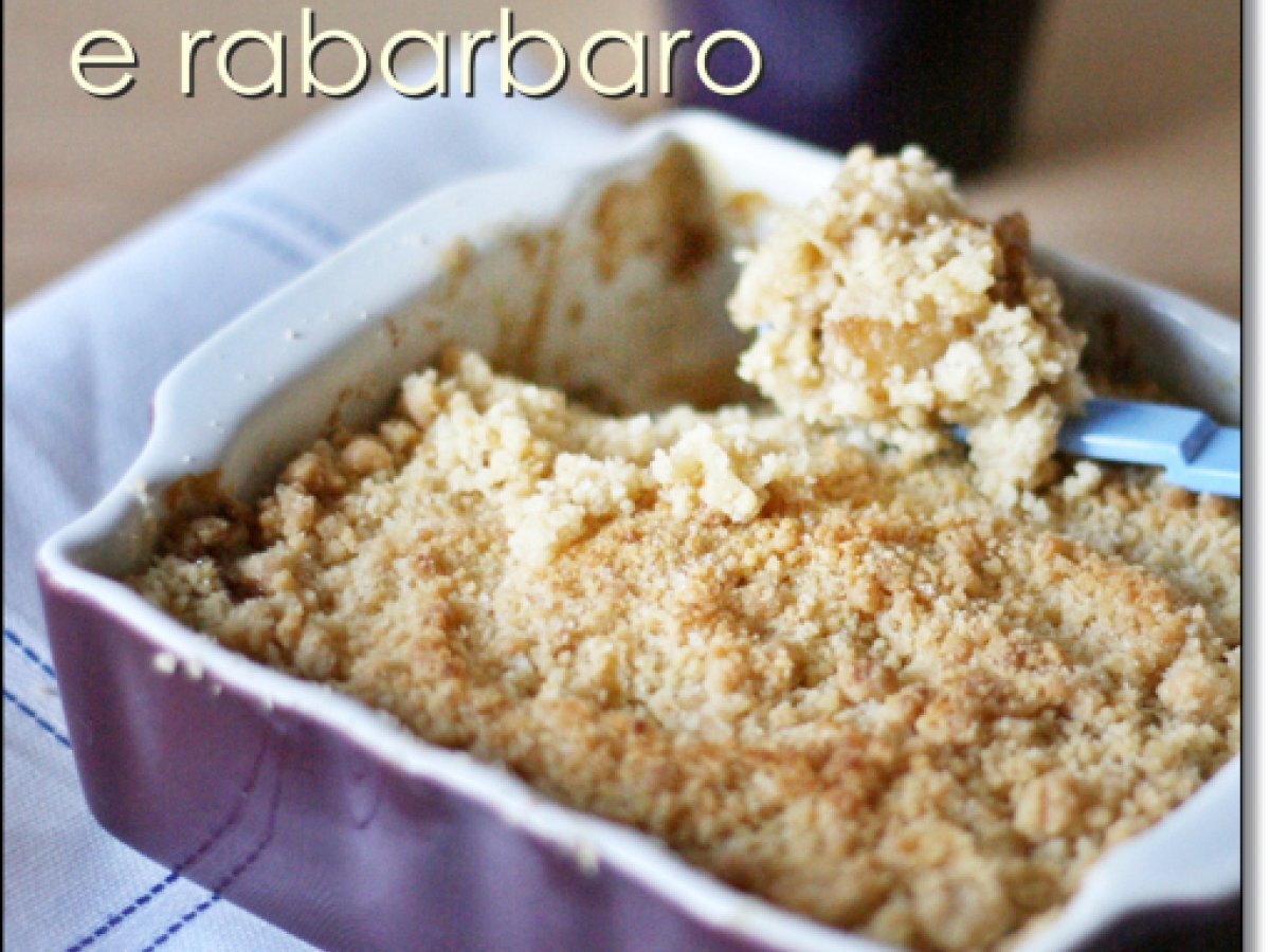 Rhubarb and Apple Crumble - foto 3