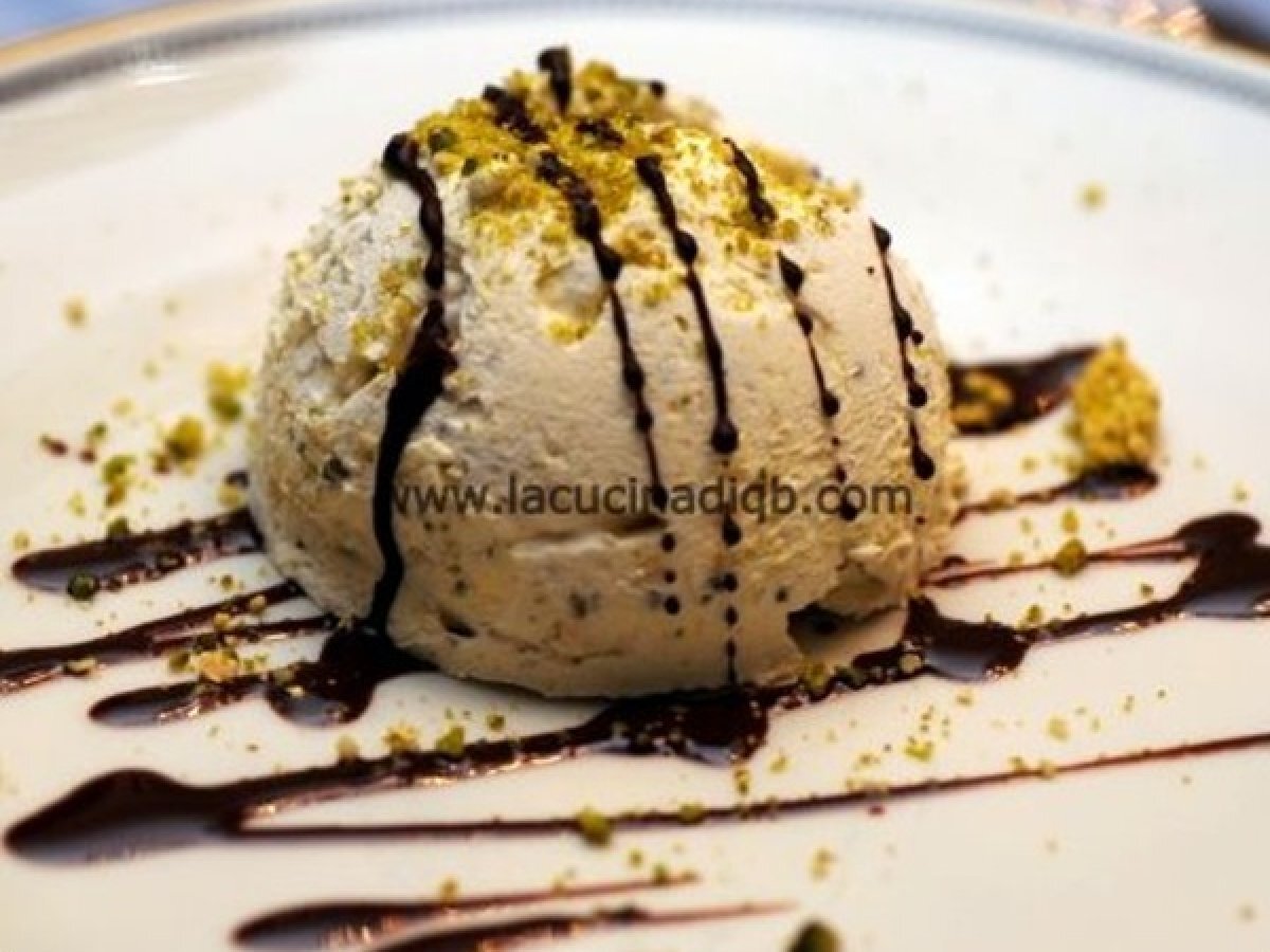 Ricetta delle Feste: semifreddo di torrone e pistacchi - foto 2