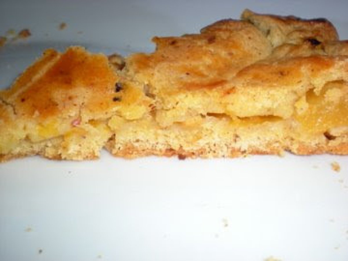 Ricetta Dolce Estivo: Crostata di Nocciole e Pesche